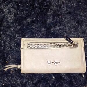 Jessica Simpson wallet
